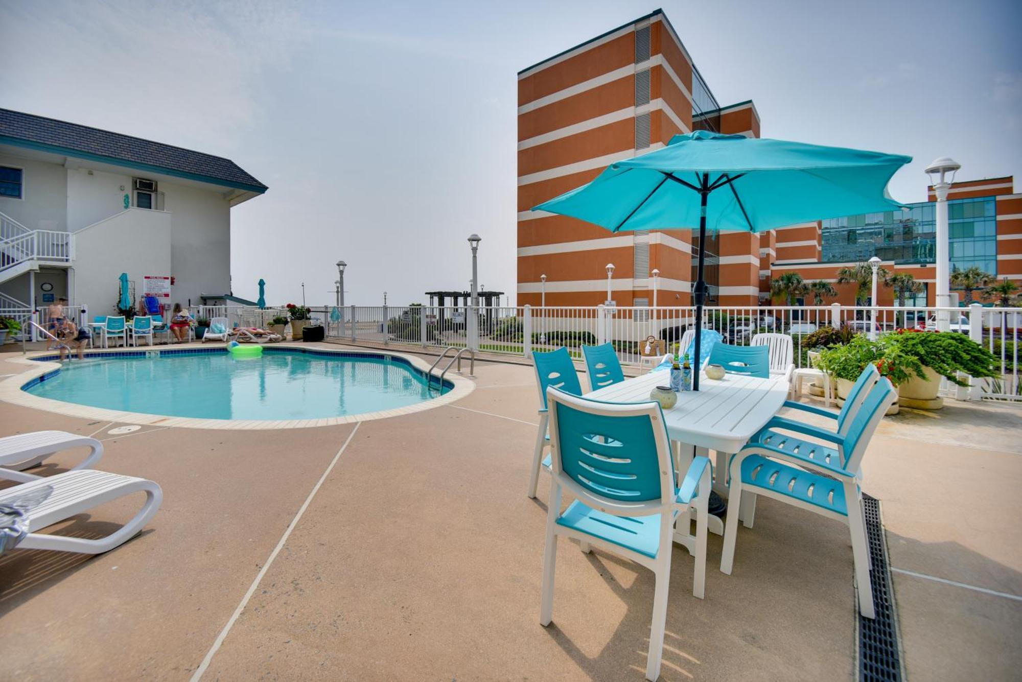 Chic Virginia Beach Retreat - Pool, Steps To Beach Buitenkant foto